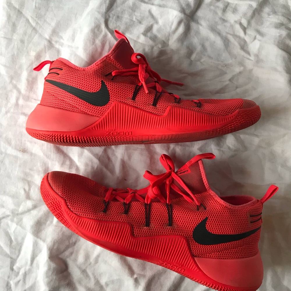 Mens size 13 nike basketball shoes